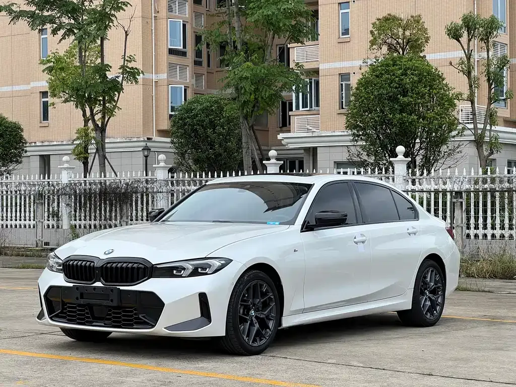 BMW 3 Series — фото 1