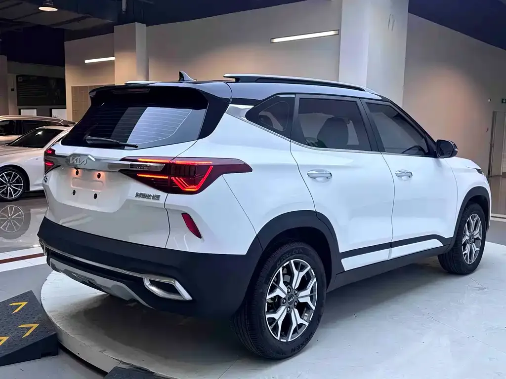 Kia KX3 — фото 9