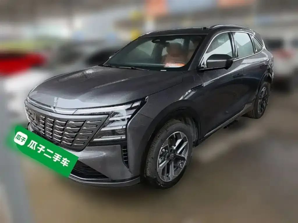 Changan CS75PLUS — фото 1