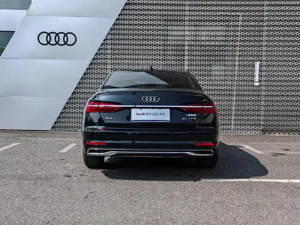 Audi A6L — фото 7