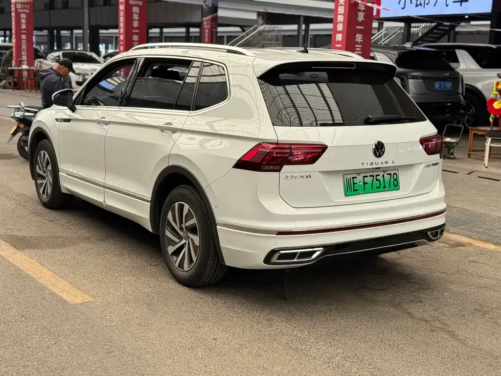 Volkswagen Tiguan L New Energy — фото 3