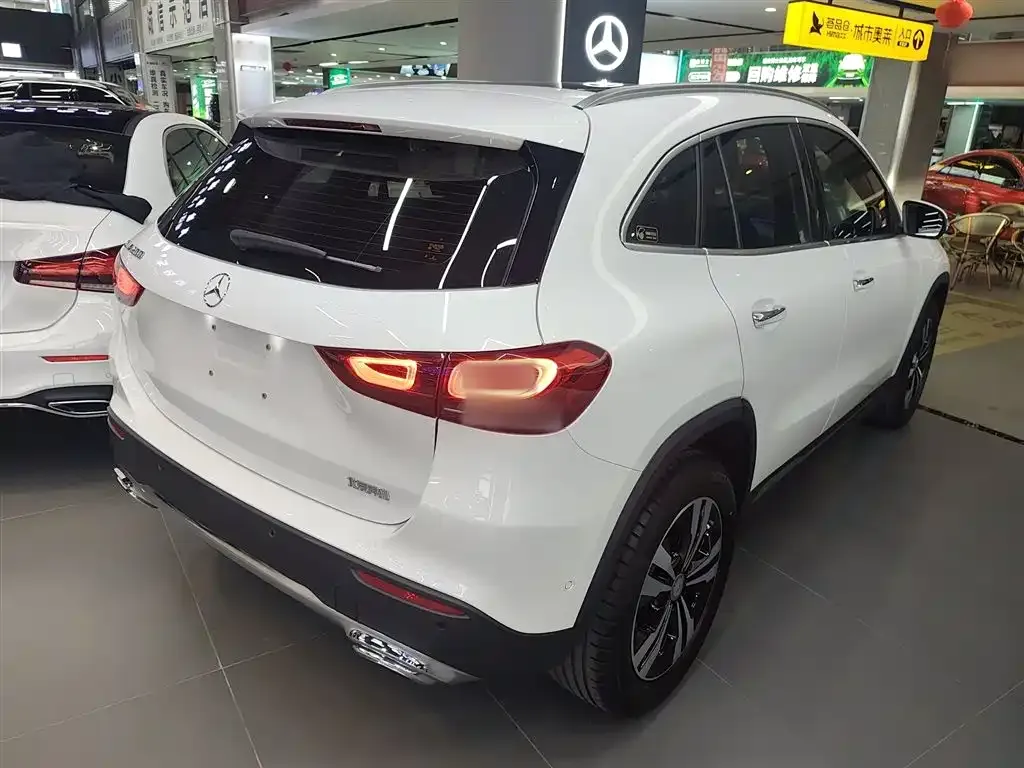 Mercedes-Benz GLA — фото 3