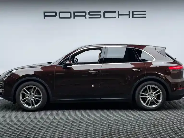 Porsche Cayenne — фото 3