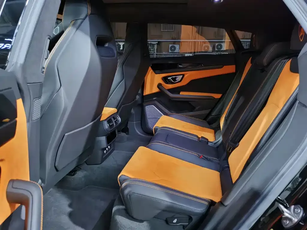 Lamborghini Urus — фото 4