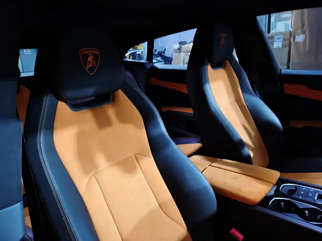 Lamborghini Urus — фото 2