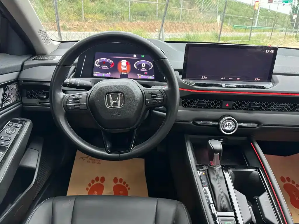 Honda Accord — фото 2
