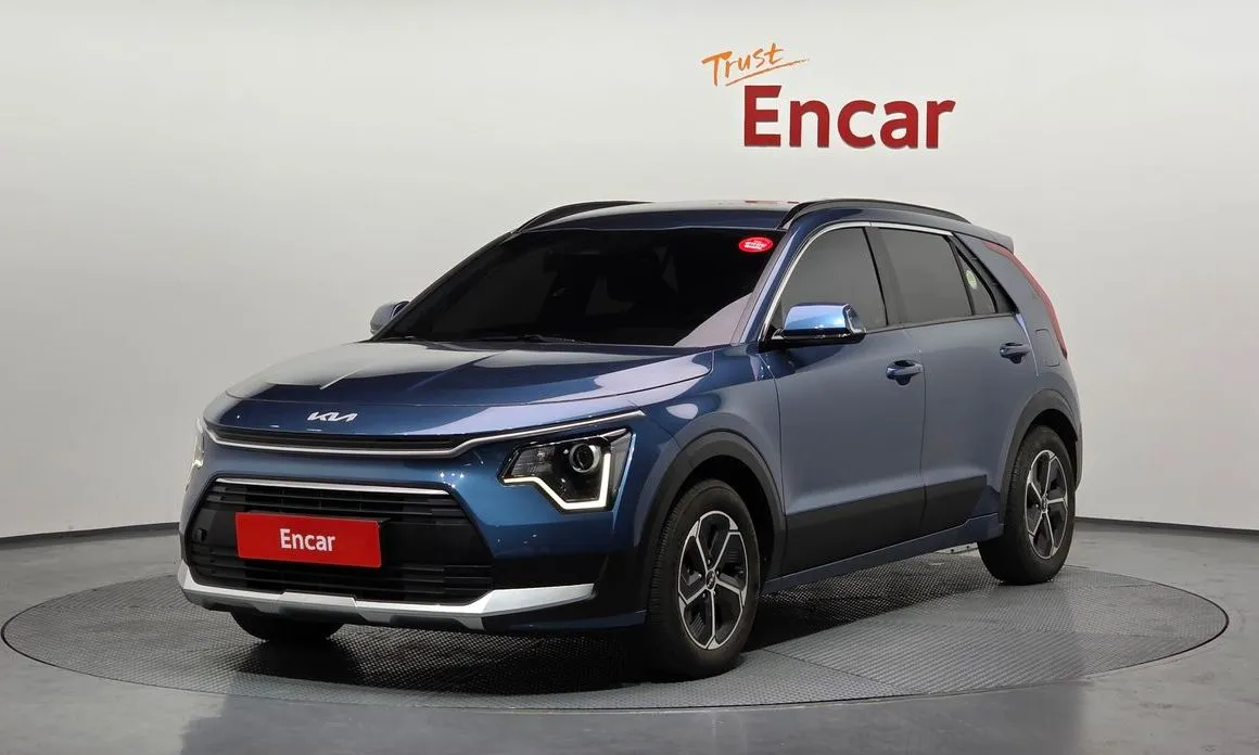 Kia Niro — фото 1