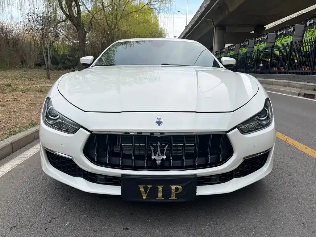 Maserati Ghibli — фото 6