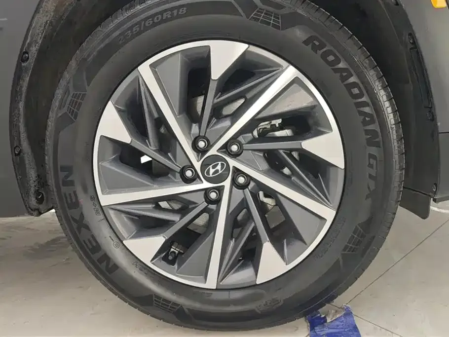 Hyundai Tucson — фото 2