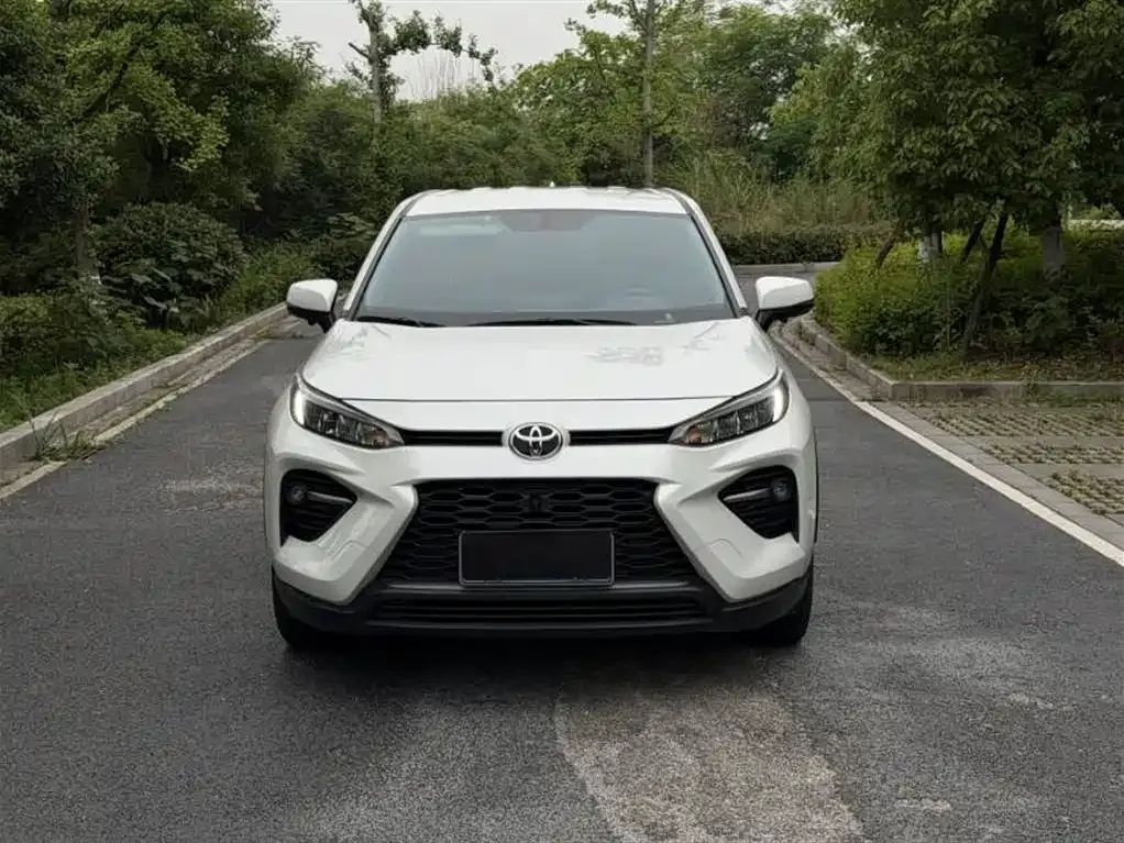 Toyota Wildlander — фото 2