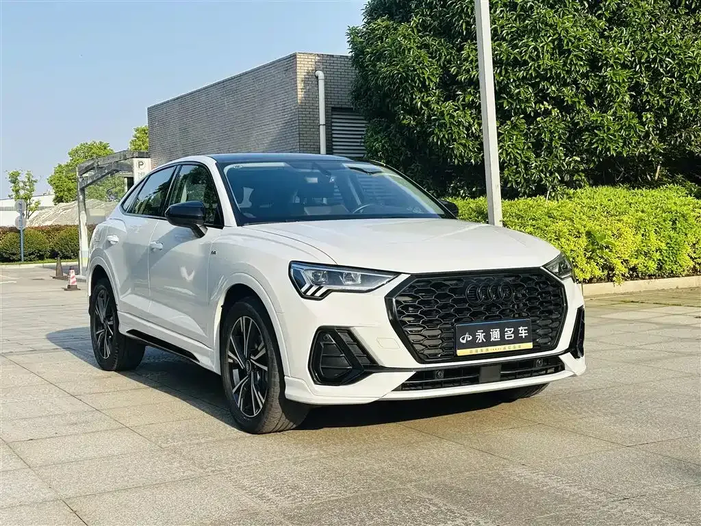 Audi Q3 Sportback — фото 9