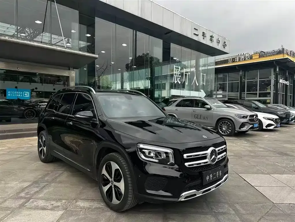 Mercedes-Benz GLB — фото 5