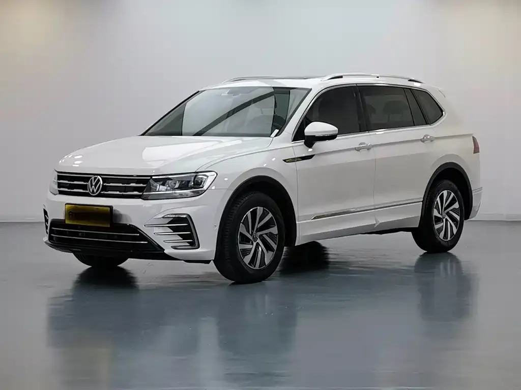 Volkswagen Tiguan L New Energy — фото 1