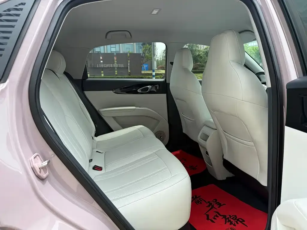 Geely Starburst — фото 2