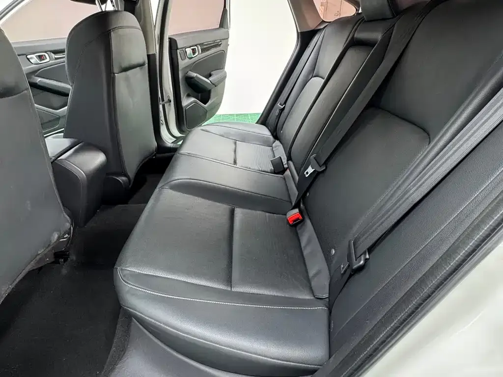 Honda Civic — фото 8