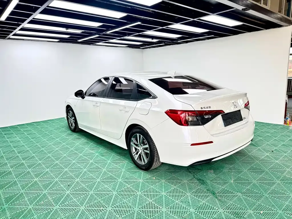 Honda Civic — фото 3