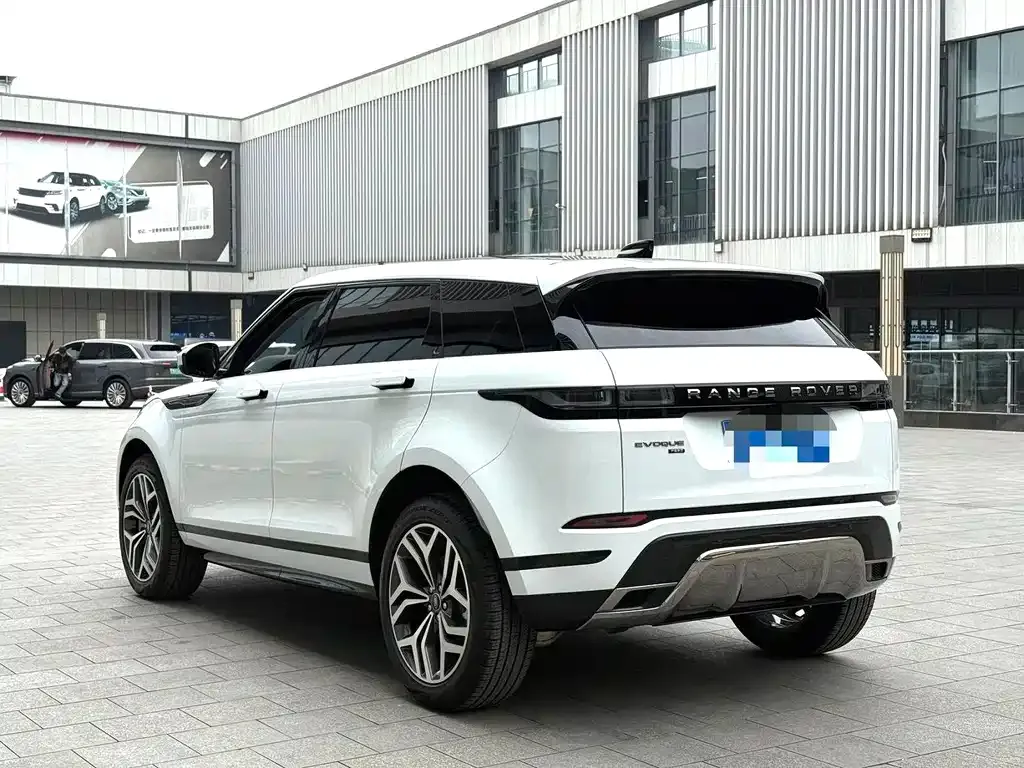 Land Rover Evoque — фото 3