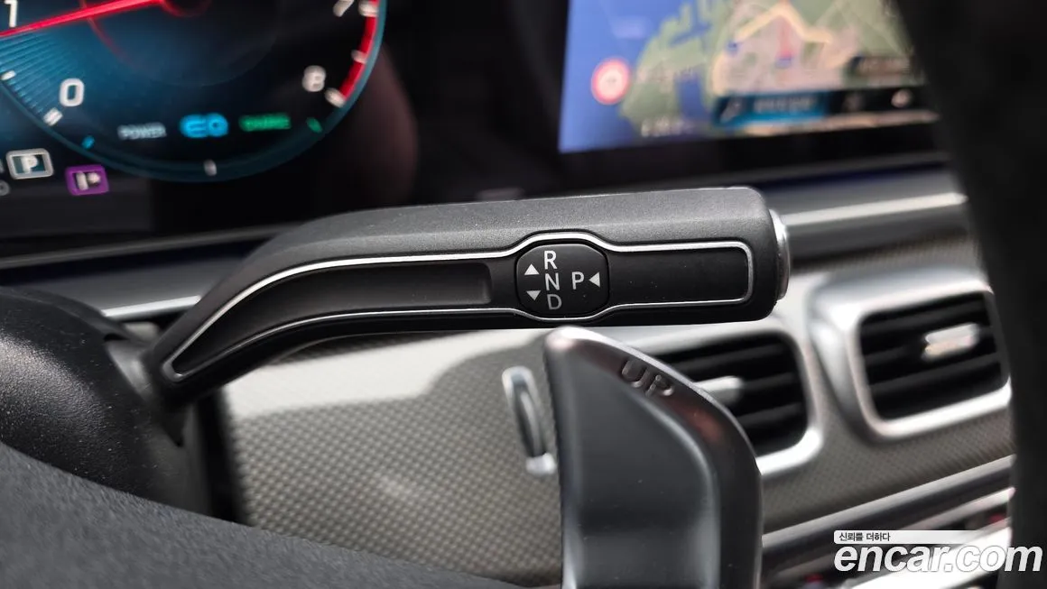 Mercedes-Benz GLE-Class — фото 10