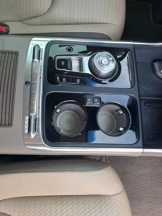 Kia Carnival — фото 2