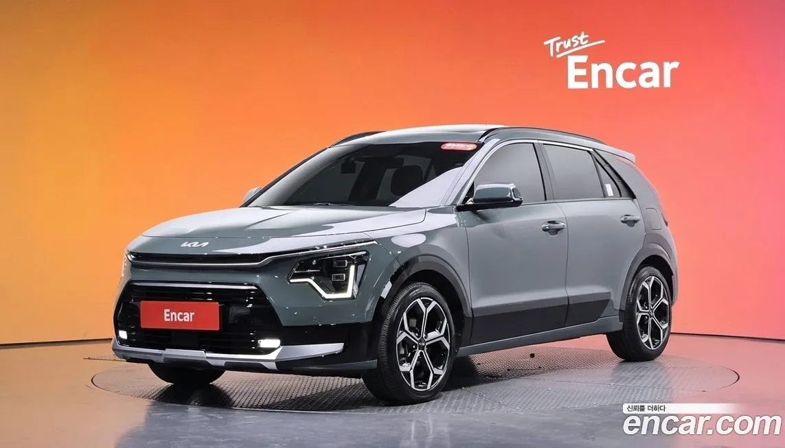 Kia Niro — фото 1