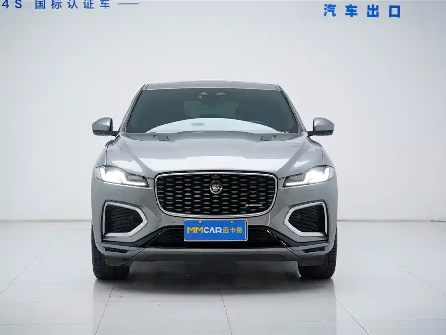 Jaguar F-PACE — фото 10
