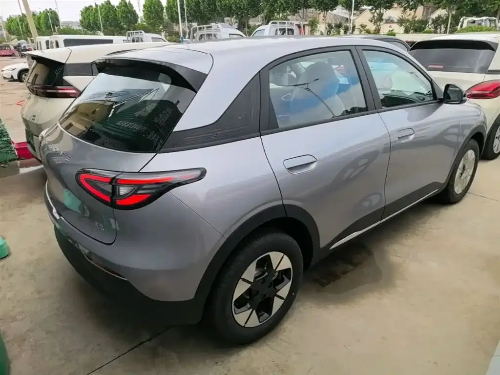 Geely Starburst — фото 10