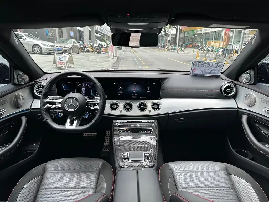 Mercedes-Benz E-Class AMG — фото 3