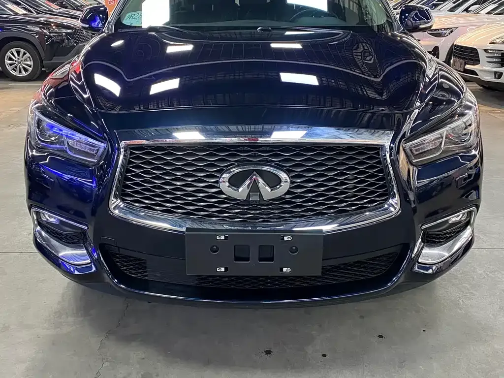 Infiniti QX60 (Import) — фото 10