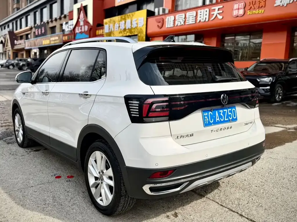 Volkswagen T-Cross — фото 3