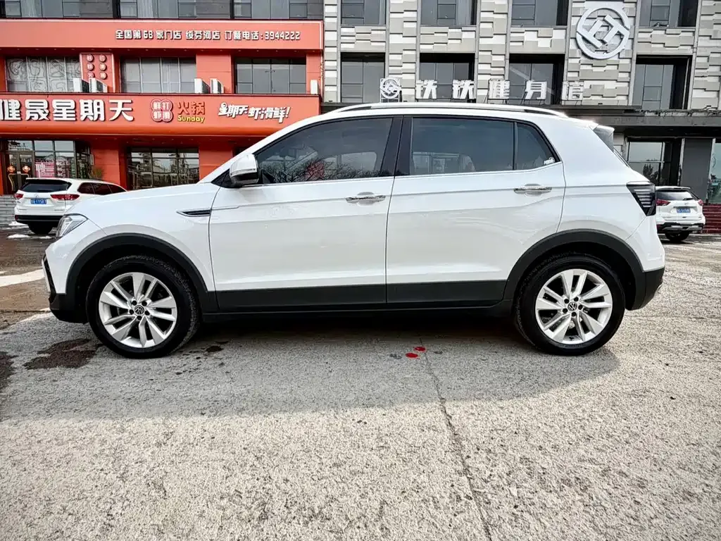 Volkswagen T-Cross — фото 5