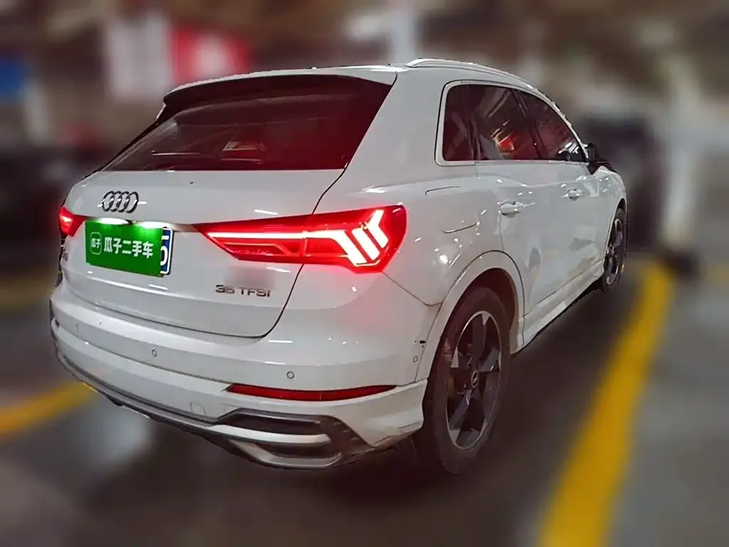 Audi Q3 — фото 7