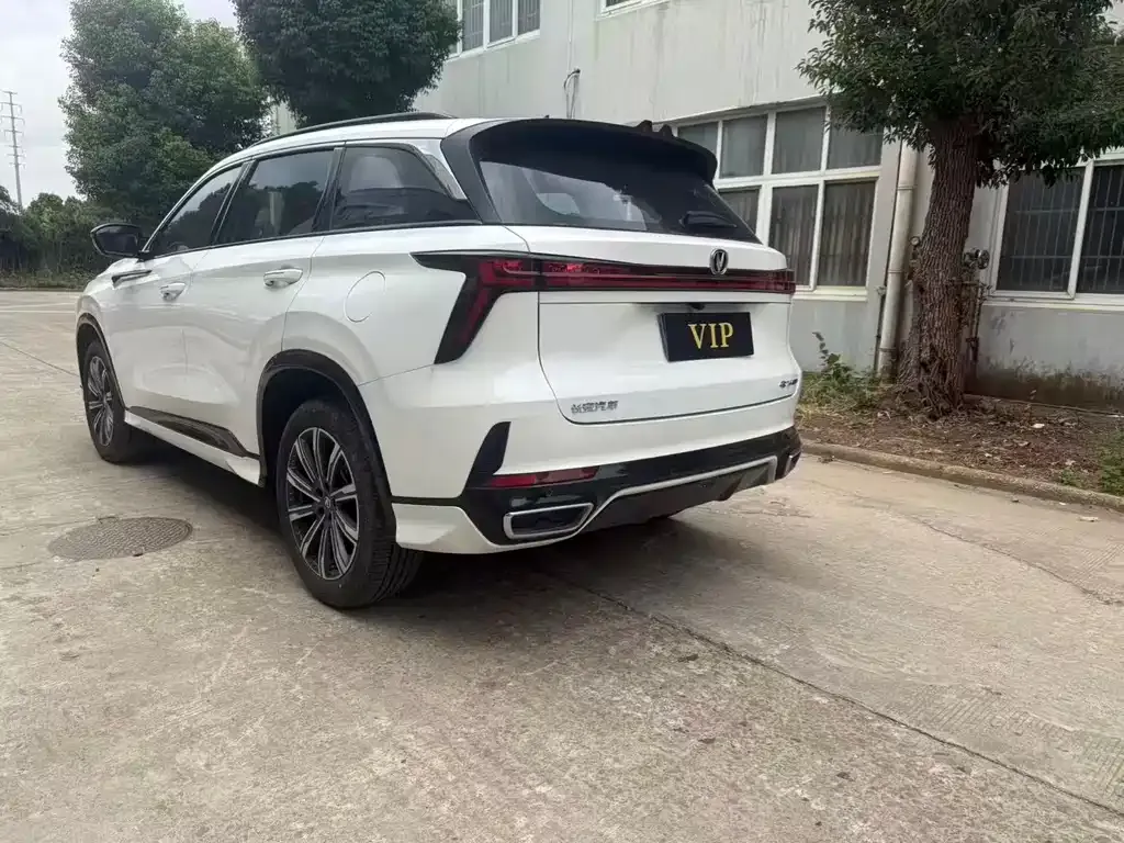 Changan CS75PLUS — фото 4