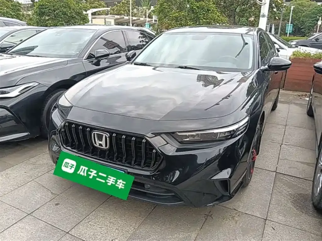 Honda Inspire — фото 1