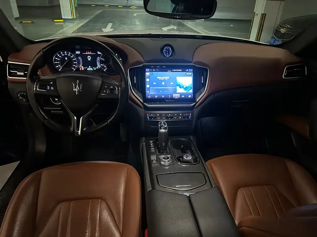 Maserati Ghibli — фото 6