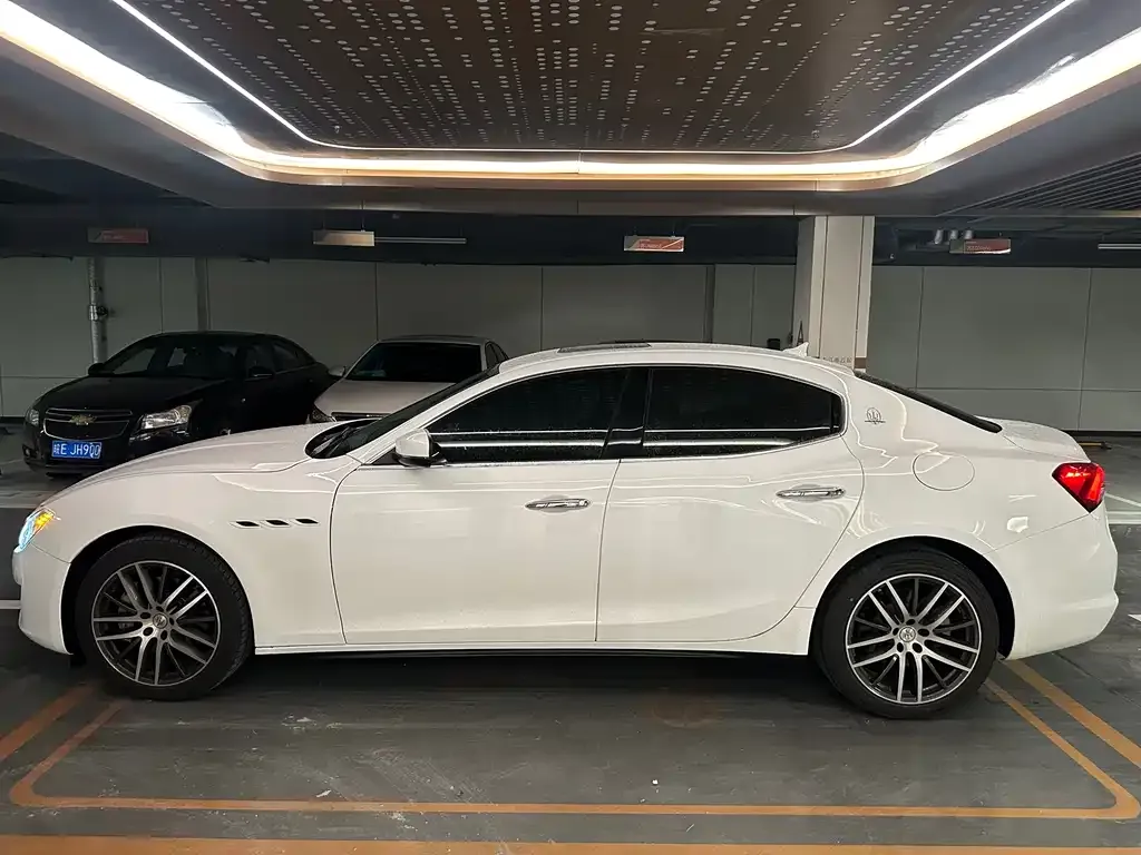 Maserati Ghibli — фото 2