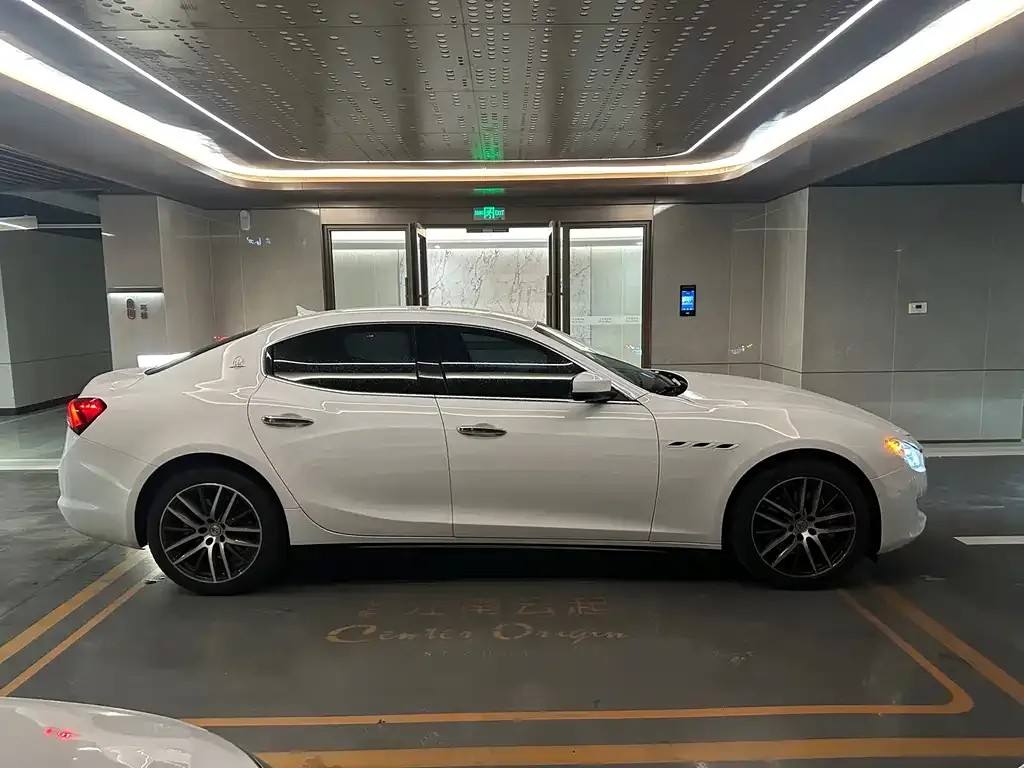 Maserati Ghibli — фото 3