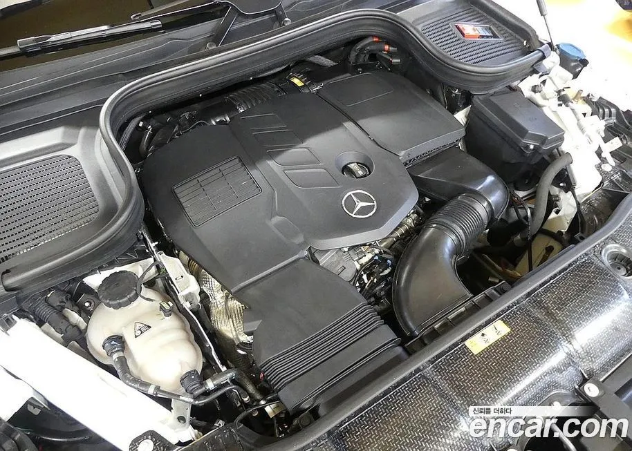Mercedes-Benz GLE-Class — фото 10