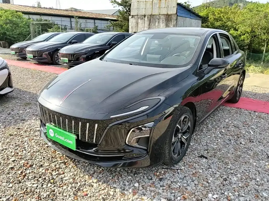 Hongqi E-QM5 — фото 1