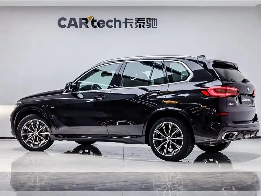 BMW X5 (Import) — фото 8