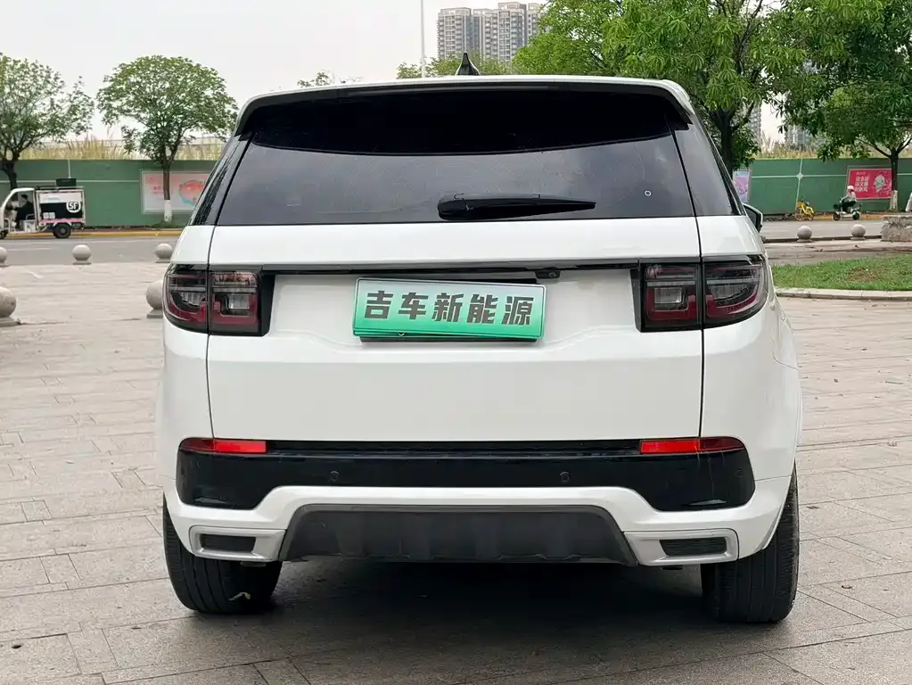 Land Rover Discovery Sport Hybrid — фото 3