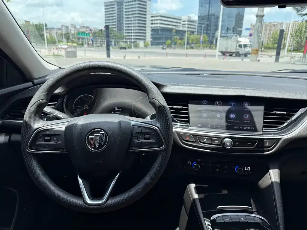 Buick Regal — фото 2