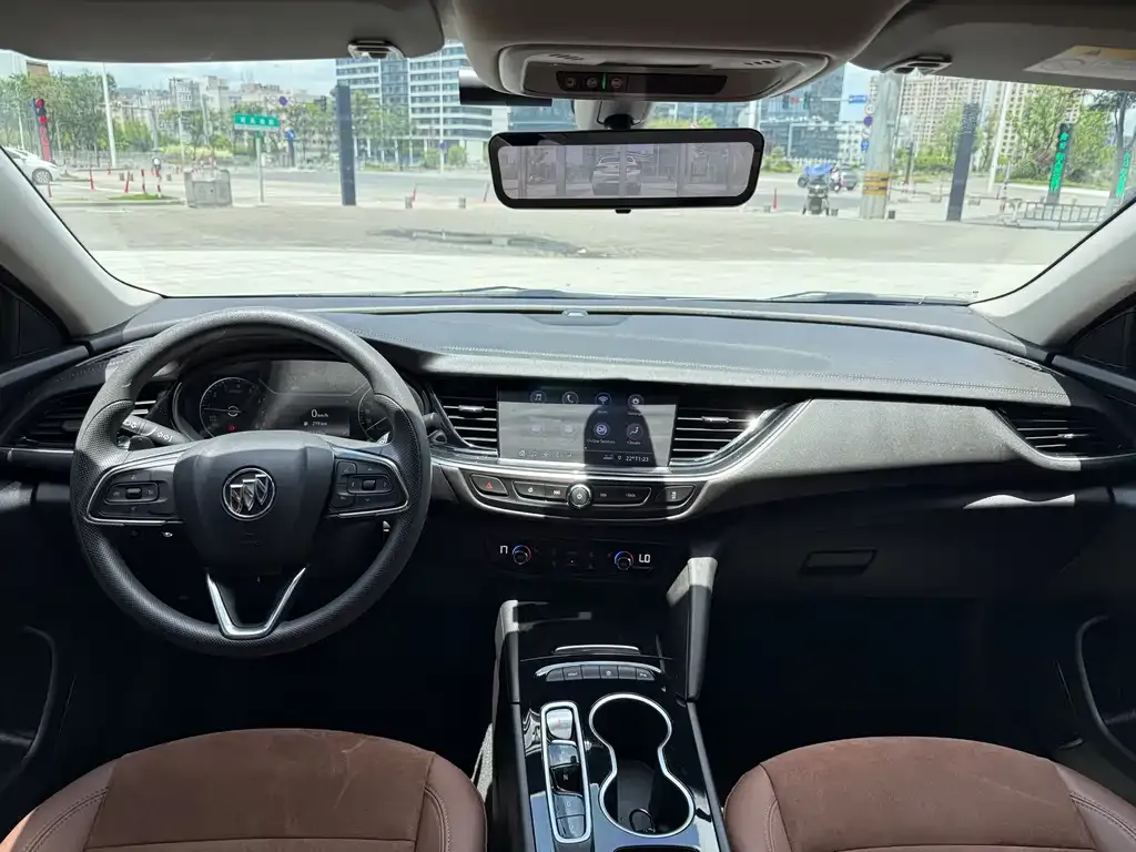 Buick Regal — фото 7