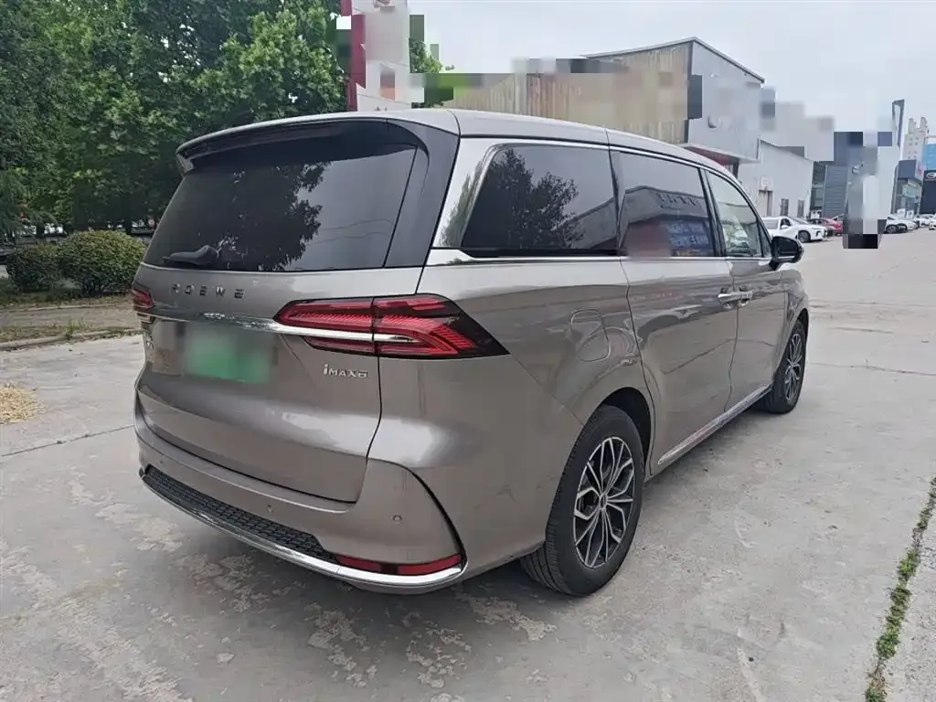 Roewe iMAX8 New Energy — фото 8