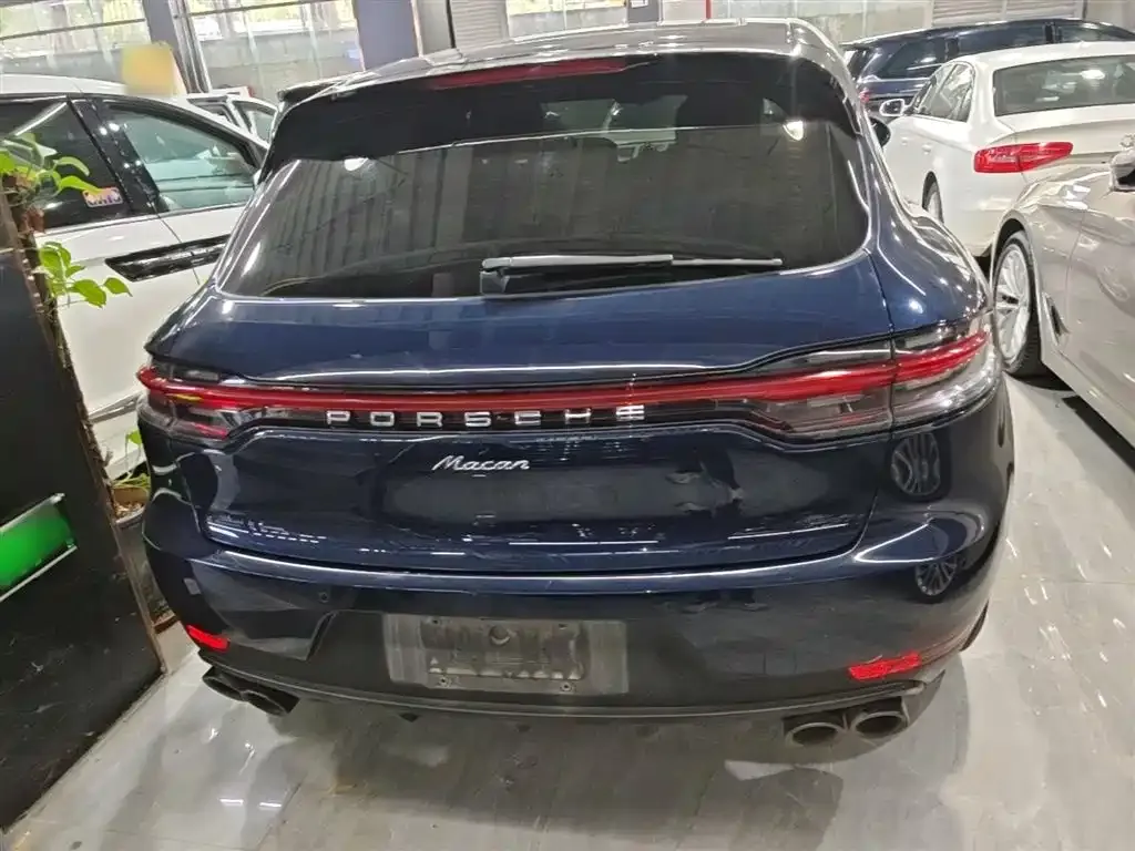 Porsche Macan — фото 10