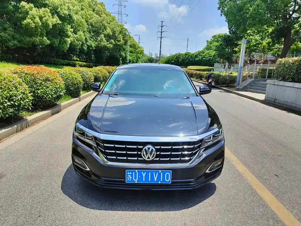 Volkswagen Passat — фото 6