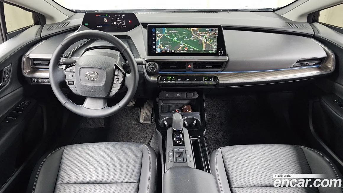 Toyota Prius — фото 10
