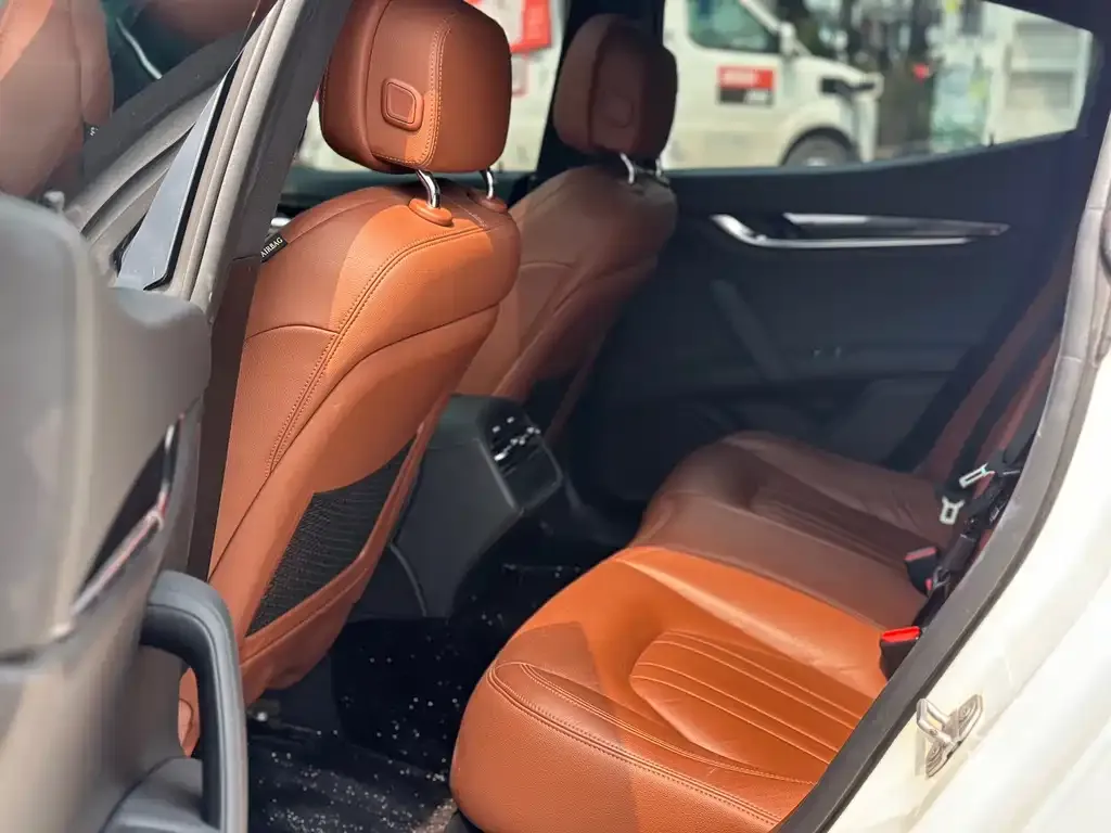 Maserati Ghibli — фото 3