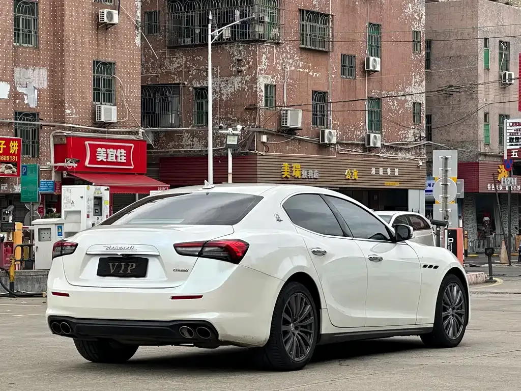 Maserati Ghibli — фото 4