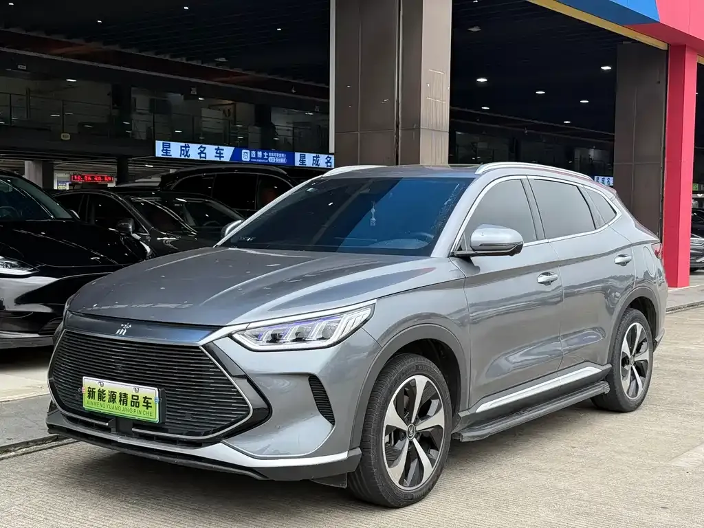 BYD PLUS New Energy — фото 1