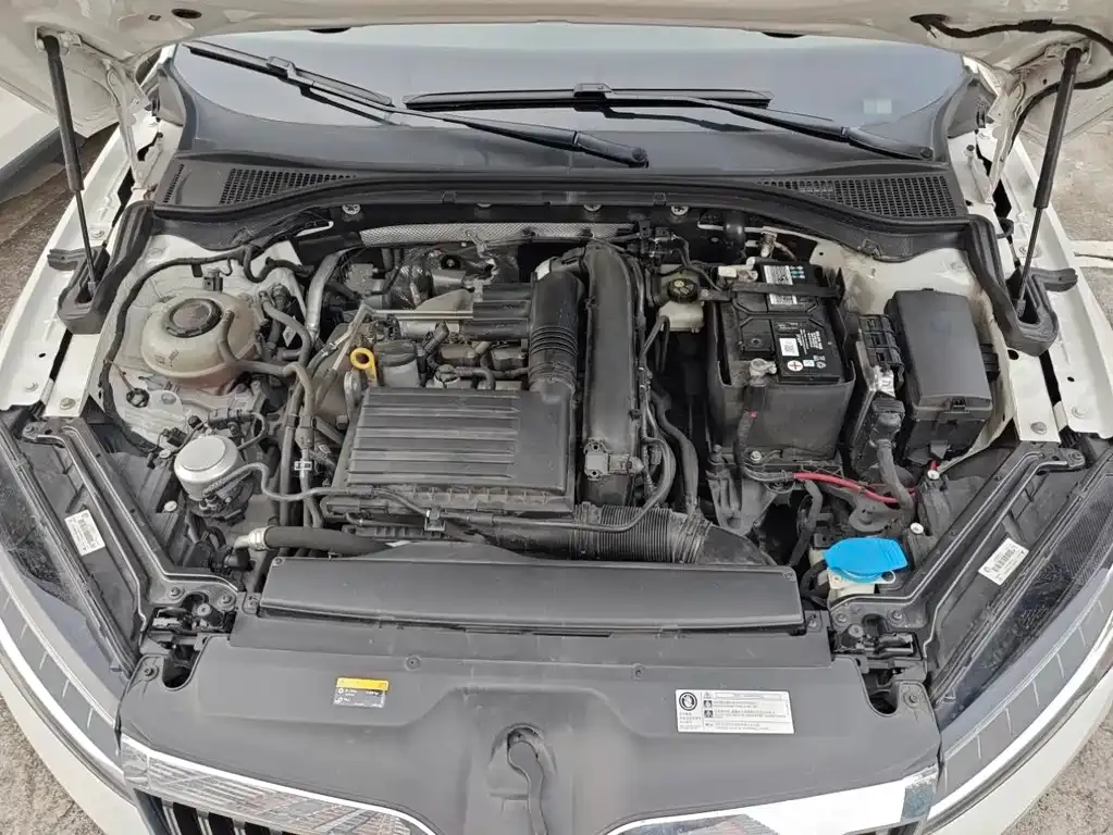 Skoda Superb — фото 6